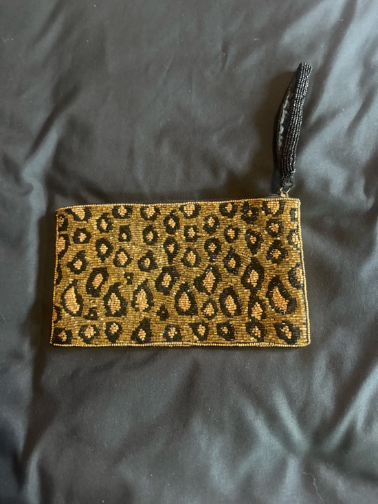 Handbags - Leopard Beaded Wristlet Clutch - Black & Gold